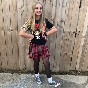 Meet your Posher, Lena